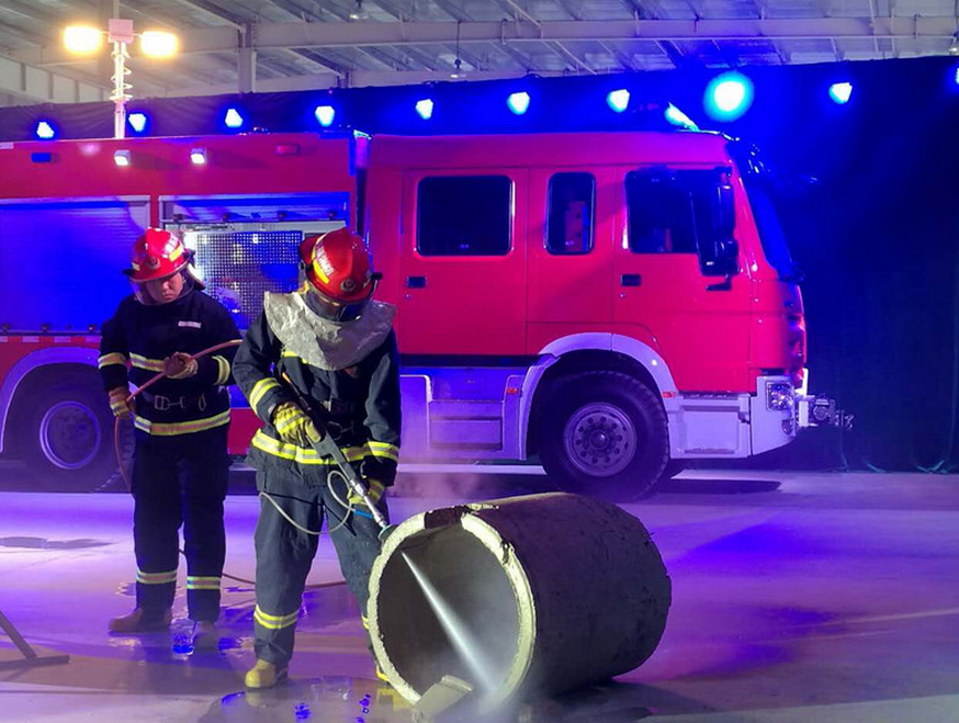 我國研制成功首臺冷態(tài)切割搶險救援消防車(chē)